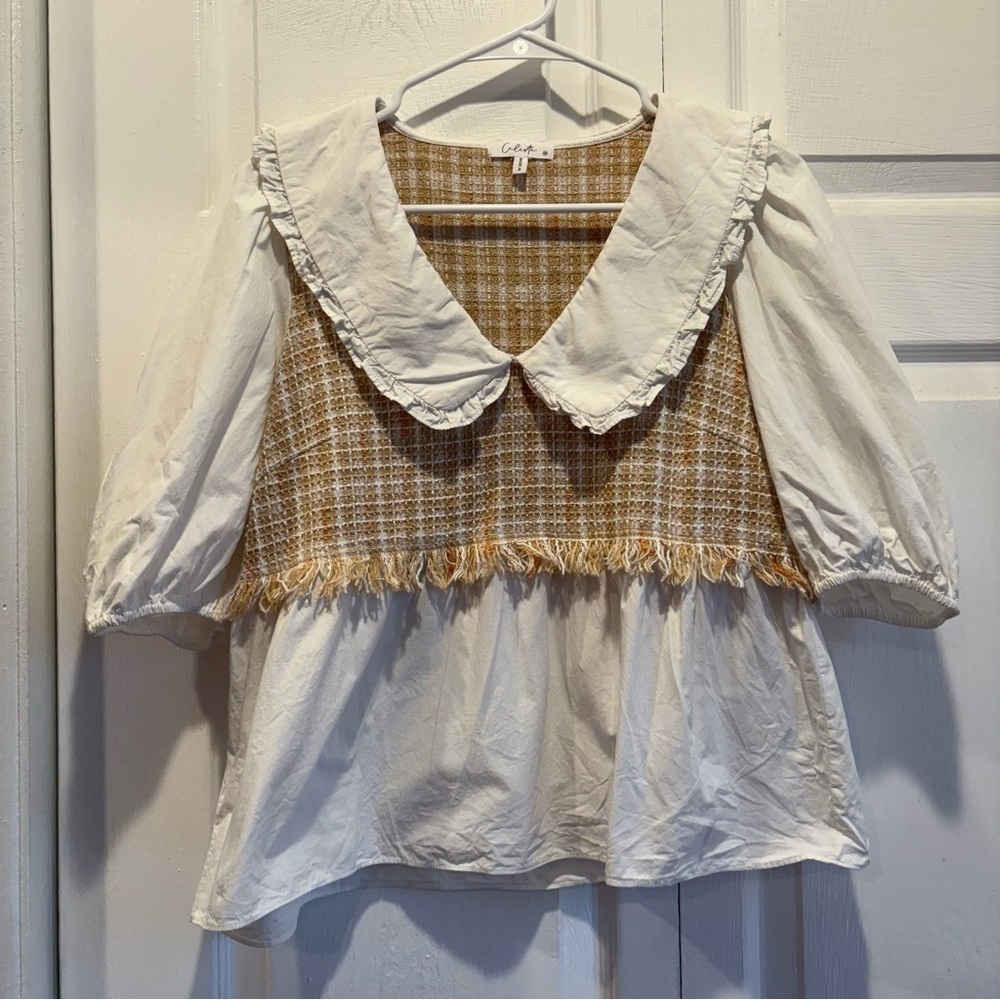 Calista 3/4 Length White & Tan Collared Blouse - Size Medium